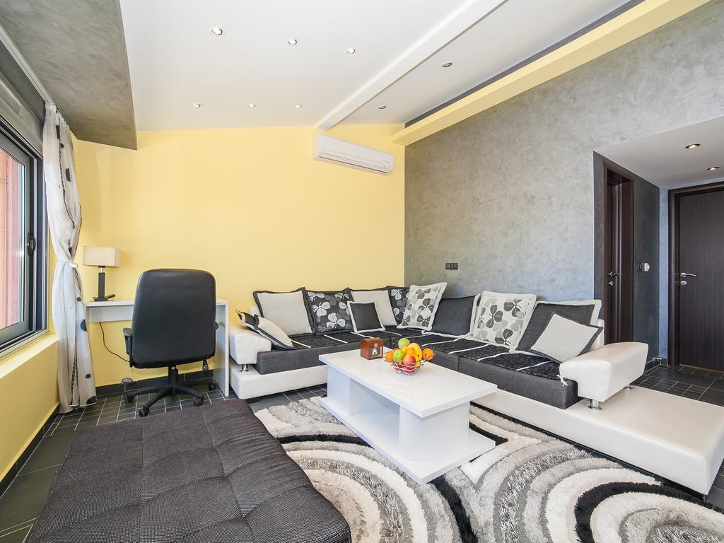 Apartments Princess View Sveti Stefan Exterior photo